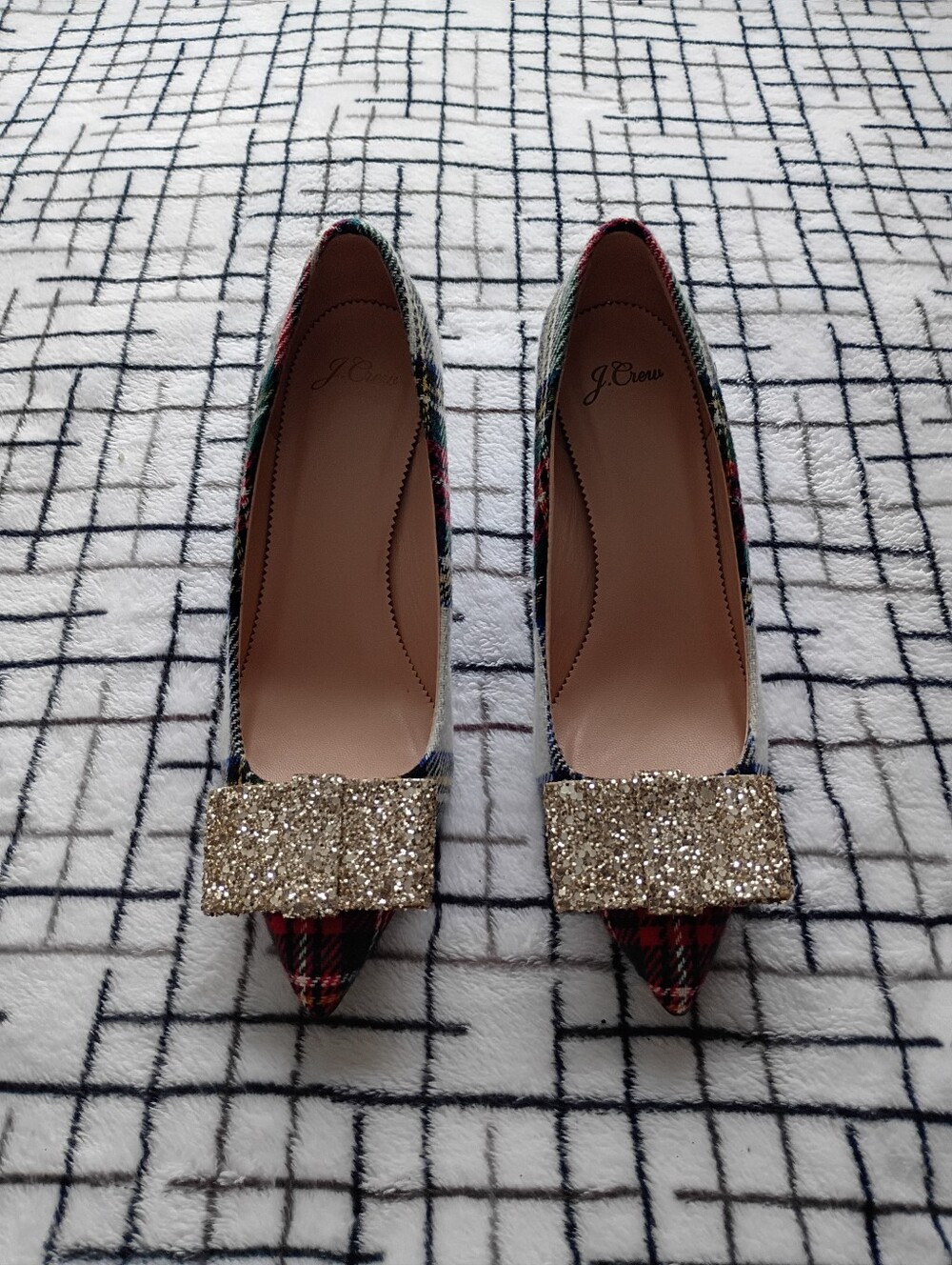 J. Crew Colette Pumps Plaid Gold Glitter Bow Pointed Toe Heels Size 8.5 NWOT - Picture 2 of 8
